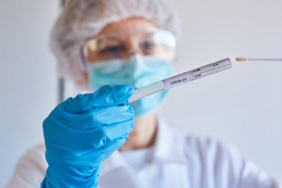 Centro Europeu de Controlo de Doenças diz que nova variante pode reduzir eficácia das vacinas