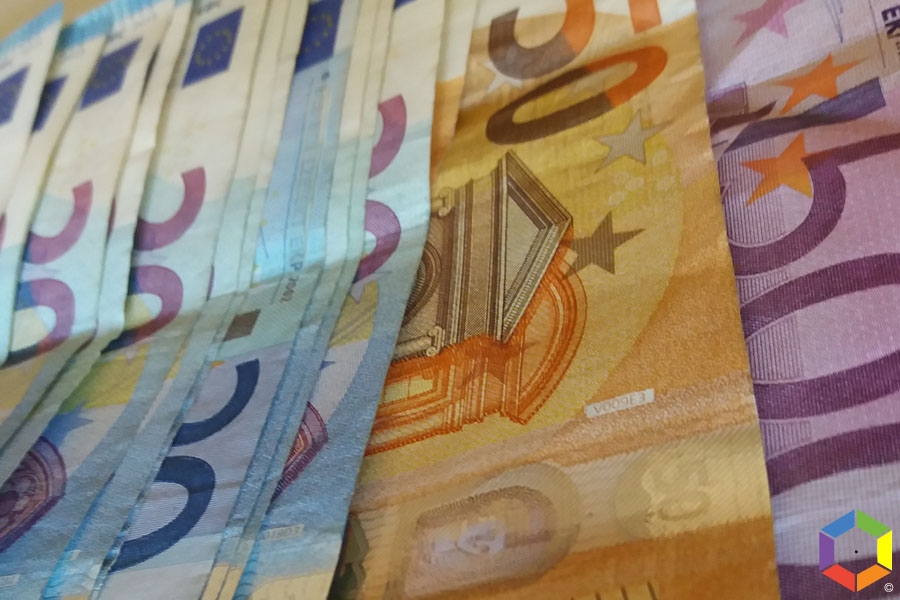CGD paga ao Estado até terça-feira dividendo extraordinário de 300 M€