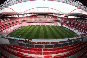 Benfica vence Marselha (2-1) na Luz e coloca-se em vantagem na eliminatória