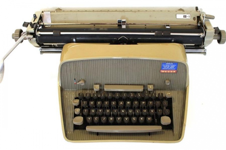 Lousã: Museu Etnográfico Louzã Henriques destaca a Máquina de Escrever em abril