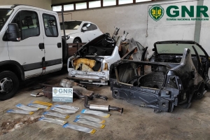 GNR: Três identificados por furto de veículos em Porto de Mós