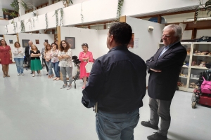 Coimbra: Utentes da APCC apresentam exposição de pintura sobre beleza e fealdade